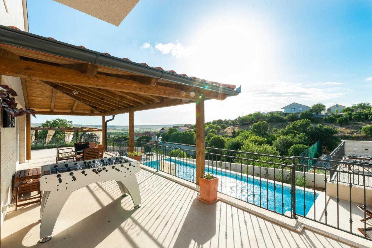 Modern Rustic Villa Kate Бенковац Экстерьер фото